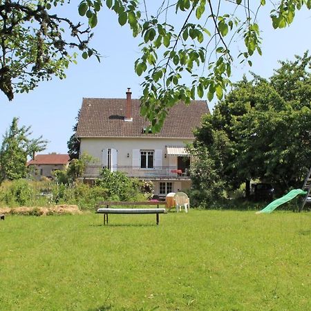 Les Vieux Fourneaux Bed and Breakfast Nantiat Exteriör bild